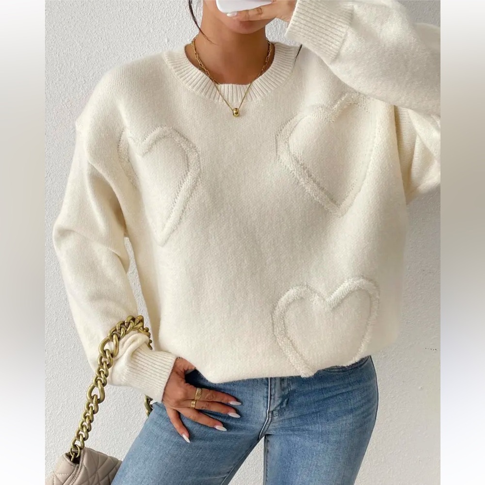 Crew Neck Heart Intarsia Sweater - Cream